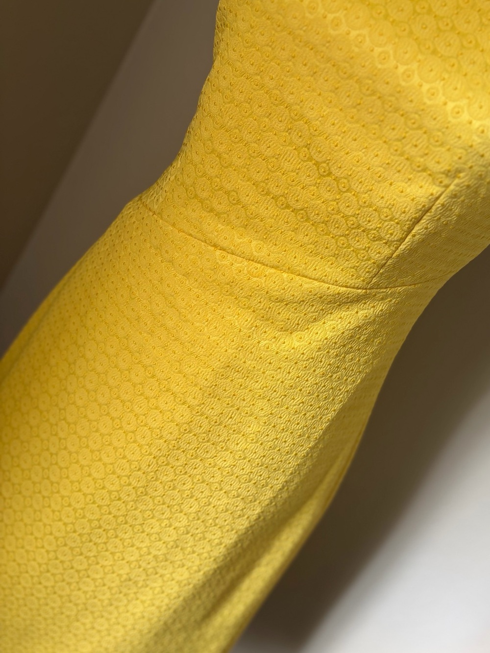 London Times One-Shoulder Eyelet Dress in Bright Yellow with Shoulder Bow - Picture 5 of 10